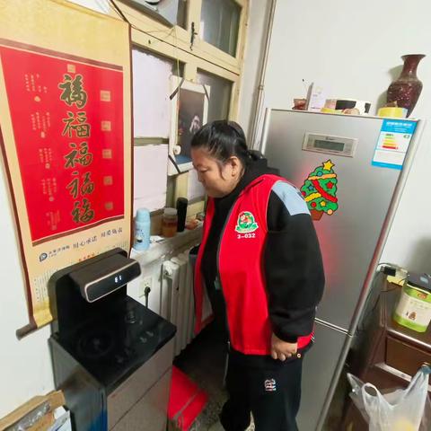 咸宁社区入户排查修供暖 未诉先行暖民心