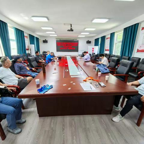 青春心向党，奋进新征程——马连洼村股份经济合作社第二分社党支部开展5月主题党日活动
