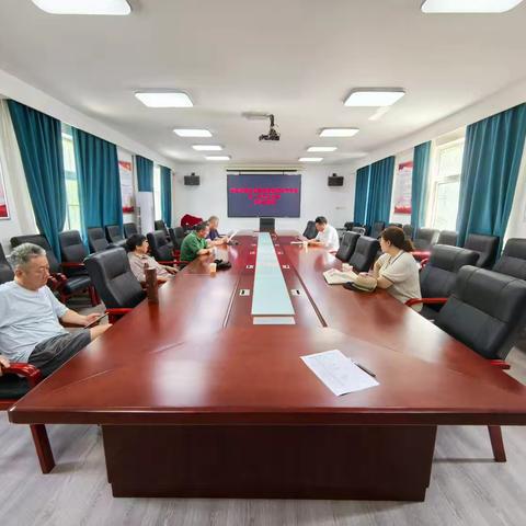 马连洼村股份经济合作社第二分社党支部开展书记讲党课活动