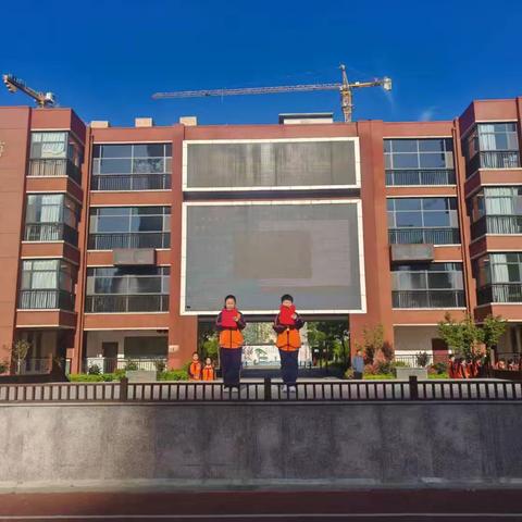 心向阳光，健康成长 濮阳县第六小学升旗仪式