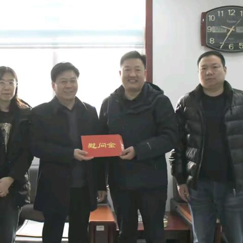 走访慰问送关怀 传递党情暖人心