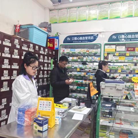 黎城县综合行政执法局开展“两节”药品化装品安全专项检查