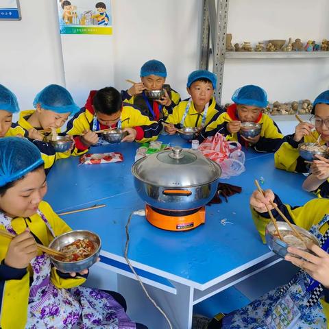 【项目化学习实验实践之五】“营养巧搭配，健康又美味”——舌尖上的美味