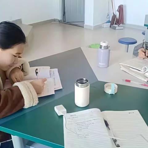 凝心聚力研教学，深耕细作促成长——高中历史备课组教研活动纪实