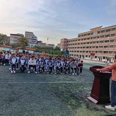 传承教育薪火 共筑育人梦想 新寮小学召开2025届六年级毕业生优秀生表彰会