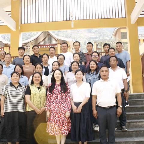 跨越千里育桃李 千里帮扶春满园 ——北京师范大学继续教育学院“一对一”对口项目赴泸水市大兴地镇中心学校助教帮扶教研活动纪实