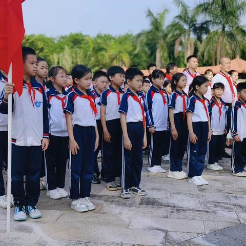 缅怀革命先烈  传承红色基因——记那大第九小学师生清明节祭祀主题活动