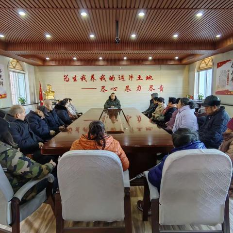 为生我养我这片土地“尽心、尽力、尽责——桃园村党总支书记王红春节慰问困难群众、环卫工人