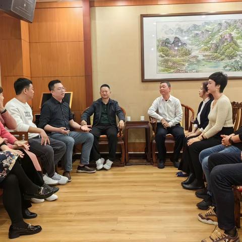 民革美兰一支部组织召开“辞旧迎新”座谈会暨2024年度参政议政能力提升计划工作会议