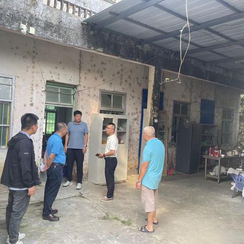 三亚农投集团总会计师孙建华开展五一节前安全生产检查工作