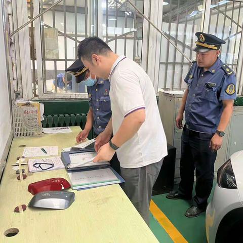 西安市交通运输综合执法支队新城大队开展道路运输行业燃气安全隐患排查整治