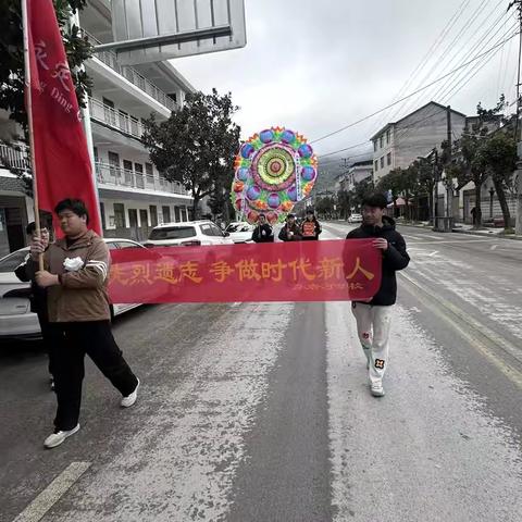 缅怀革命先烈 传承红色基因——茅岩河学校清明节祭扫活动