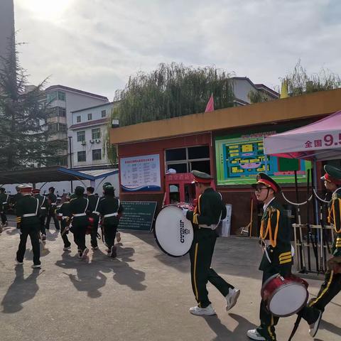 拼搏奏鸣青春旋律,激情抒写运动乐章！