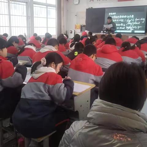 互帮互助共同铸就教育的辉煌