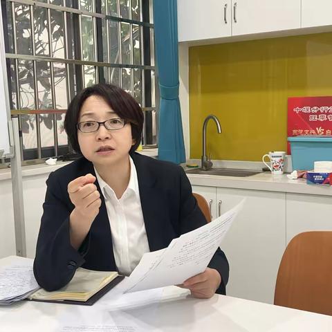 东汽支行营业室召开周例会暨一季度经营分析会