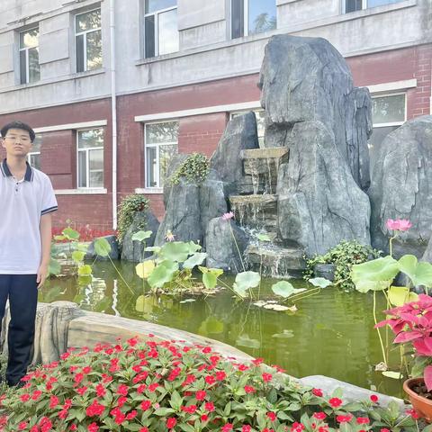 树立榜样催奋进 砥砺前行登高峰——四平市实验中学 “最美学生”评选展播