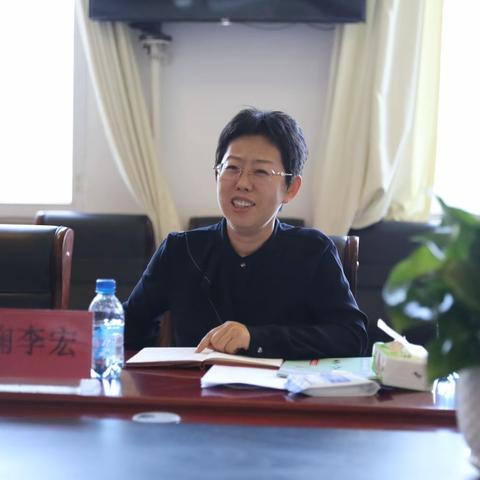 心系桑梓，情倾教育——记鞠李宏副县长深入向阳中学调研