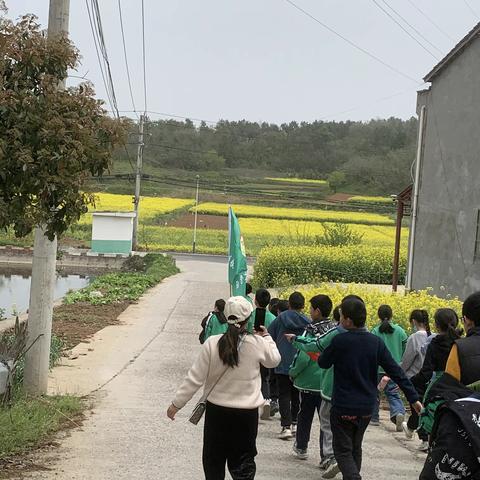 谷城县石花镇卧伏中心小学：激扬青春  踏梦前行