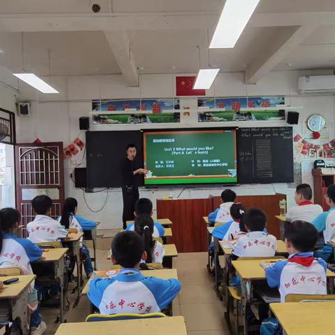 小学英语食物主题双师课教学场景纪实