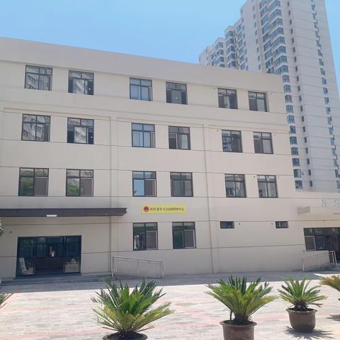 “温馨五月天 感恩母亲节”高新现代城社区老年人日间照料中心母亲节茶话会活动