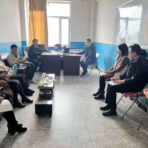 把脉诊断“英”突破，内外联动“语”发展——昌图县教育局英语专项督导组莅临平安堡中学指导英语教学工作