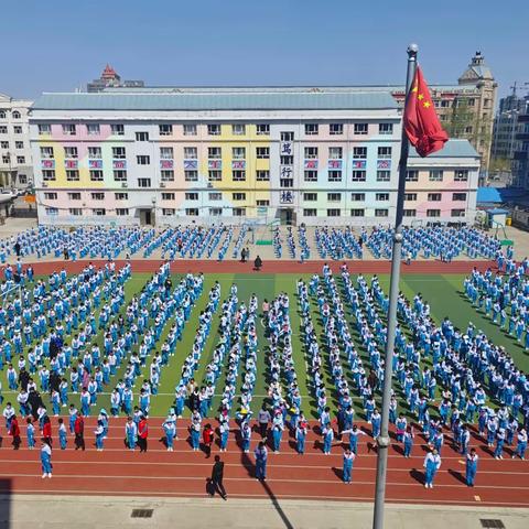 提高师生安全意识  创建平安七彩校园——和平小学校开展防灾减灾避险疏散演练活动