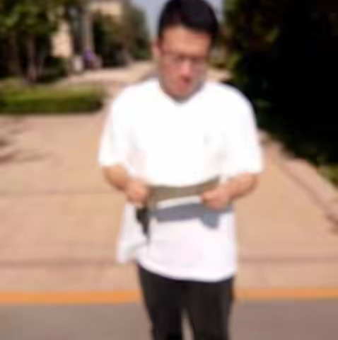 西兆通镇紫涵樾府小区开展垃圾分类宣传活动