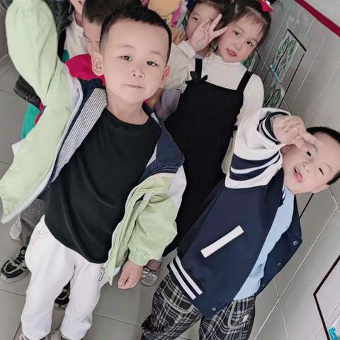 为爱💖花🌸时间 我们👧👶在行动🌹 白石镇中心幼儿园大三班