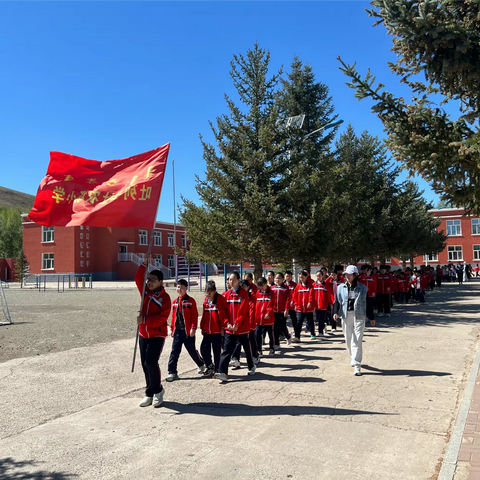 【党建+】七彩童年，逐梦奔跑——科右中旗吐列毛杜农场小学2024年春季越野赛纪实