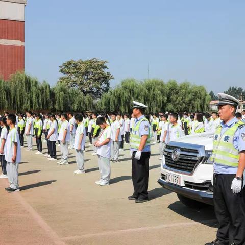 2025年秋季开学第一课来啦！