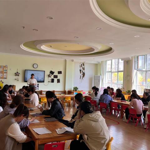 “自主游戏，共研精彩”——新华联校区域教研