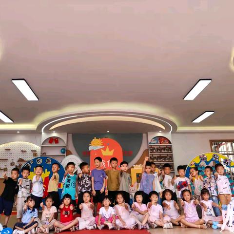 【红月亮幼儿园大五班开学第一课】爱与美好 如约而至*