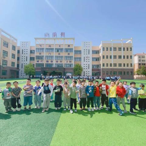 【快乐体验，筑梦成长】——周口经济开发区育才学校大班幼儿参观小学活动