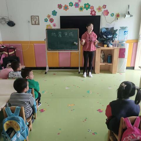 育童幼儿园——2023年5月12日防震减灾应急疏散演练