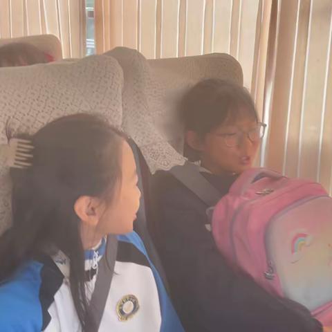 湘潭市九华和平小学五年级49班《不负好时光·快乐趣研学》