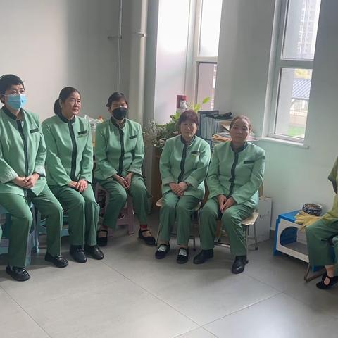 洁净校园在持续、校园环境保品质