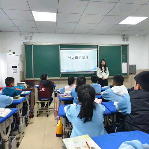 【外国语小学“双争”进行时】冬日沐暖阳，教研共成长——外国语小学数学教研活动