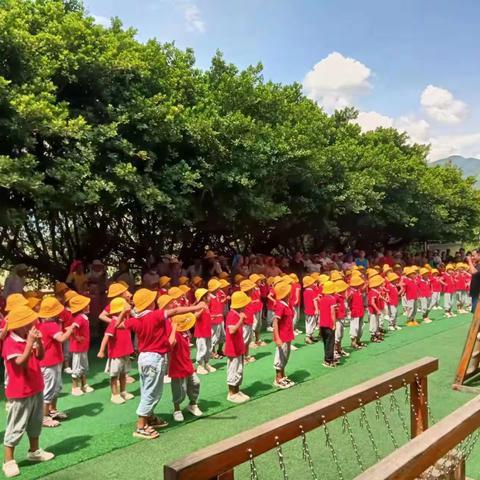 泡沫之夏，“暑”你快乐——萌芽幼教——元阳县上新城乡中心幼儿园欢送大班活动之“泡沫之夏”活动