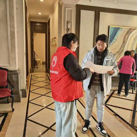 岘山社区开展“健康双守护，分类新生活”宣传活动。