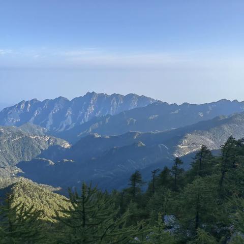 穿越秦岭主峰，打卡高山海子