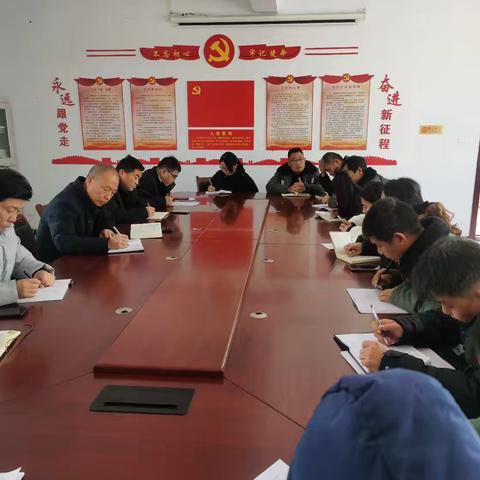 韩城市薛峰林场积极传达市林业局森林防火推进会会议精神