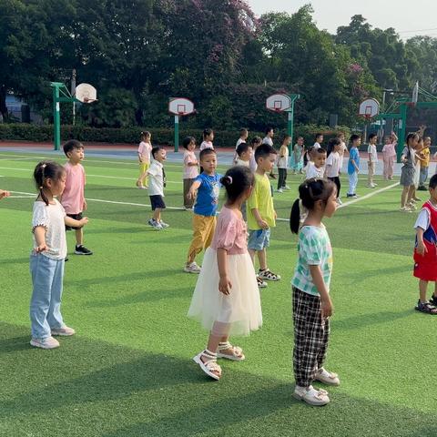 【畅享游戏•自主嗨翻天】——南温泉小学附属幼儿园