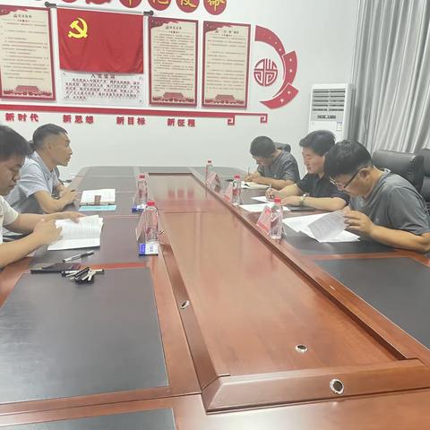 派驻旗委办纪检监察组与档案史志馆班子召开沟通会商专题会议