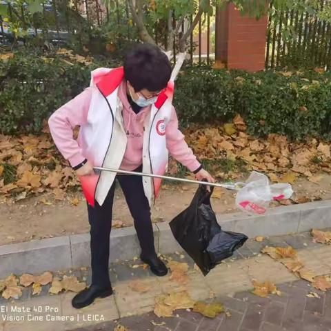 【百日整治】市中区兴隆街道兴华社区开展垃圾分类宣传志愿服务活动