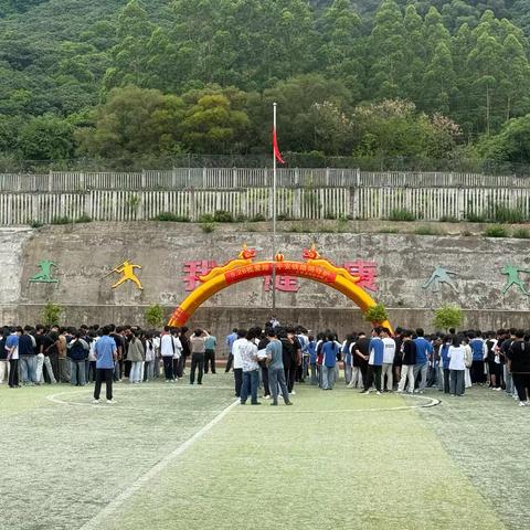 云霄县开展“5.26我爱路”主题宣传活动进校园 ‍ ‍ ‍