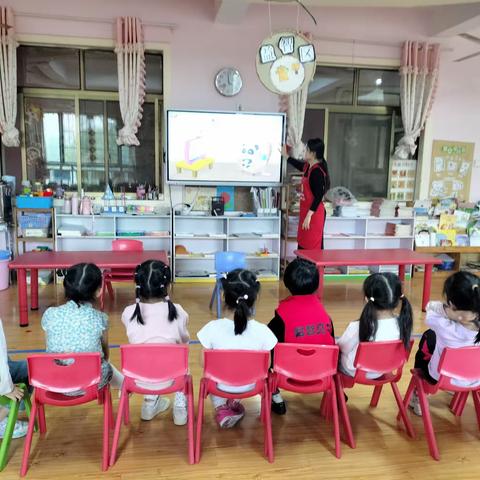 攀登班“安全用电”