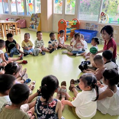 嗨，你好！ —德阳市雅居乐泰山路小学幼儿园小班组