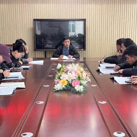凝心聚力启新程 笃行实干向未来——第五实验小学召开2026年新学期开学工作会议