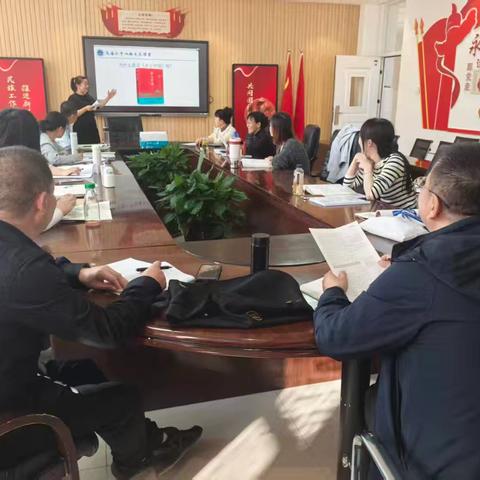 聚焦核心素养，深耕课堂教学 —— 乌海市第六中学语文教研组十一月集体备课活动纪实