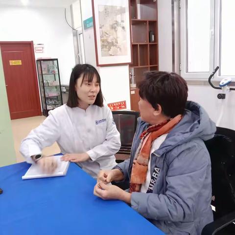 【和美燕山】燕山街道燕子山路社区开展“健康护牙进社区，温情服务暖民心”口腔义诊活动